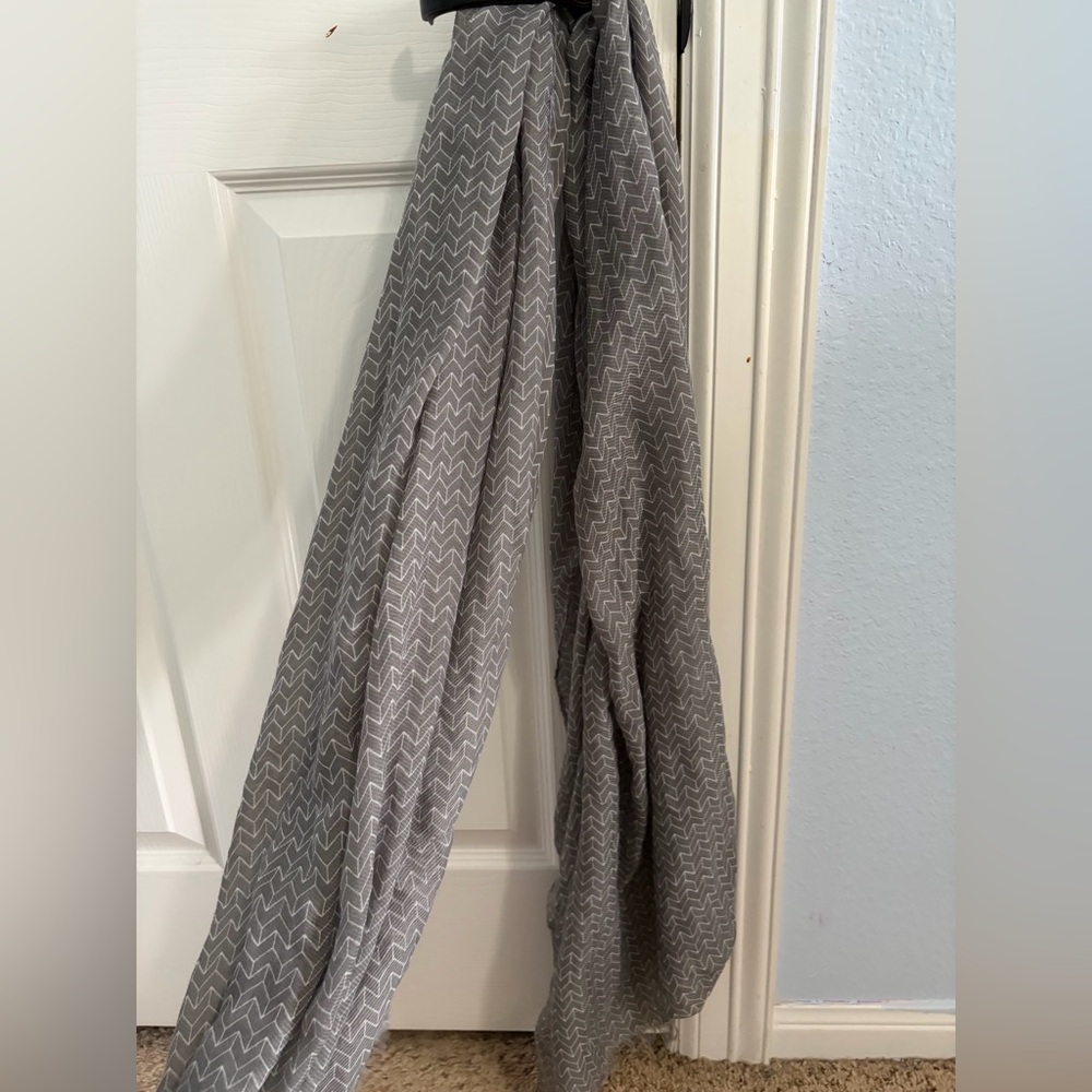 Gray Chevron Pattern Scarf